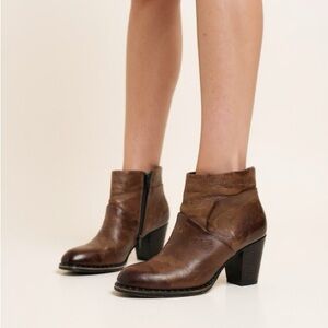 Paul Green Size 8/5.5 AU Brown Ladies Leather Boot